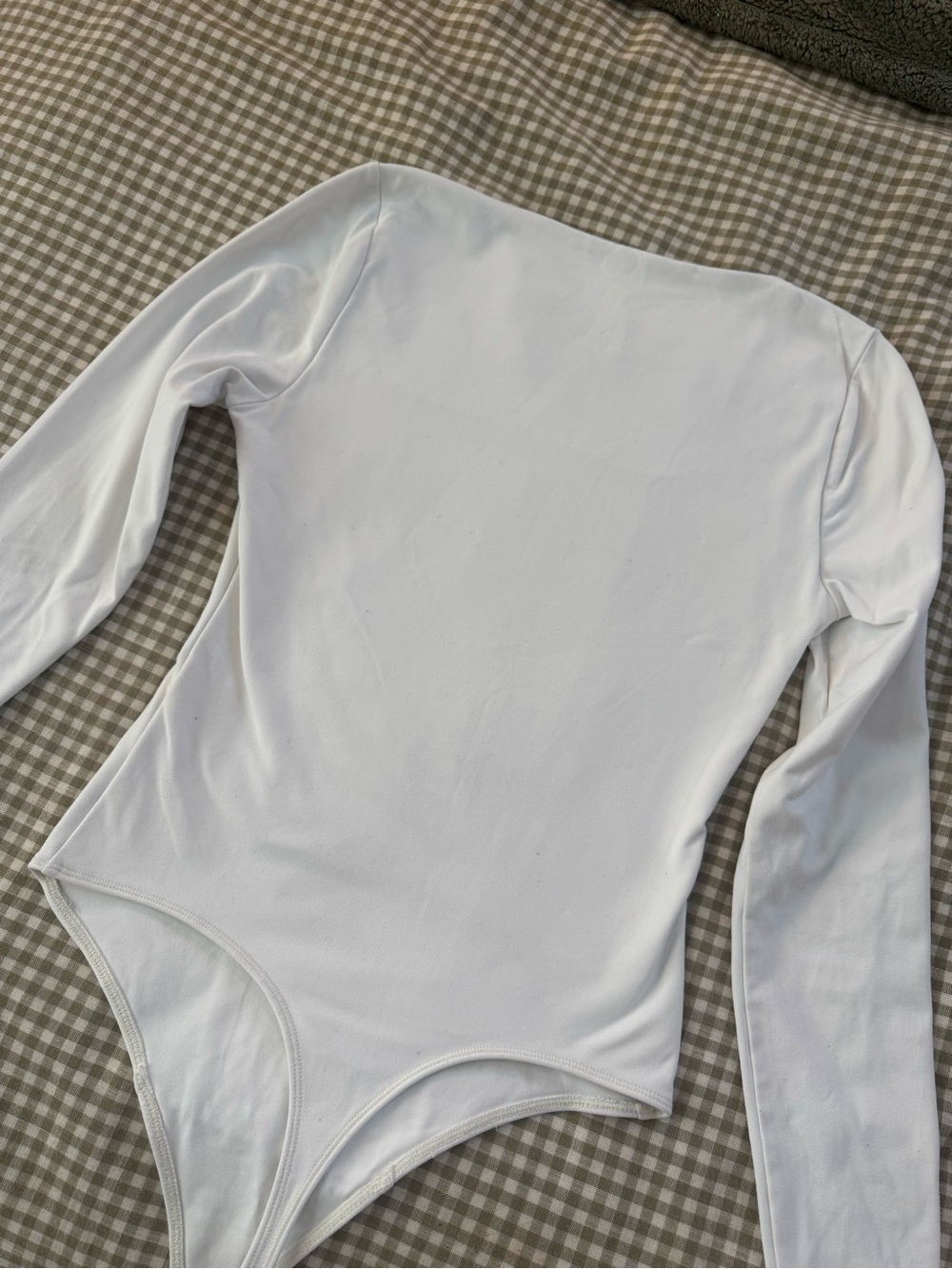 Abercrombie & Fitch White Long-Sleeve Square Neck Seam-Detail Bodysuit - Picture 4 of 6